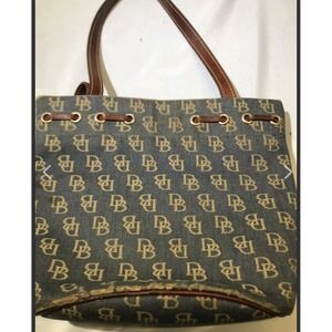 Dooney & Bourke Purse Tassel Bucket Bag‎ Leather Trim